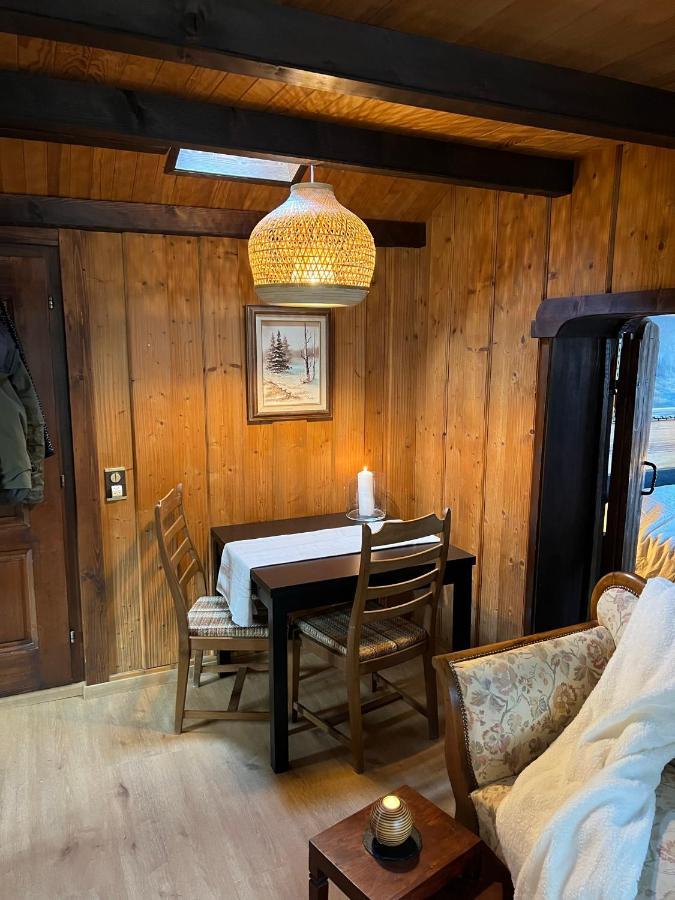 Entire Cozy Chalet In St-Cergue - 30 Min From Geneva Saint-Cergue Extérieur photo